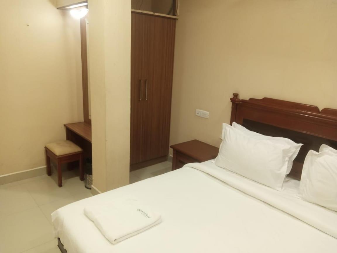 Hotel Svs Grande Pudukkottai Exterior foto