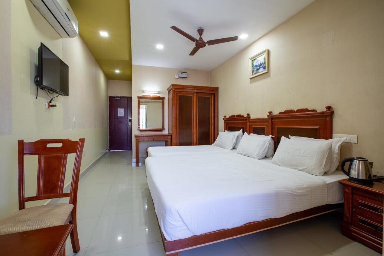 Hotel Svs Grande Pudukkottai Exterior foto